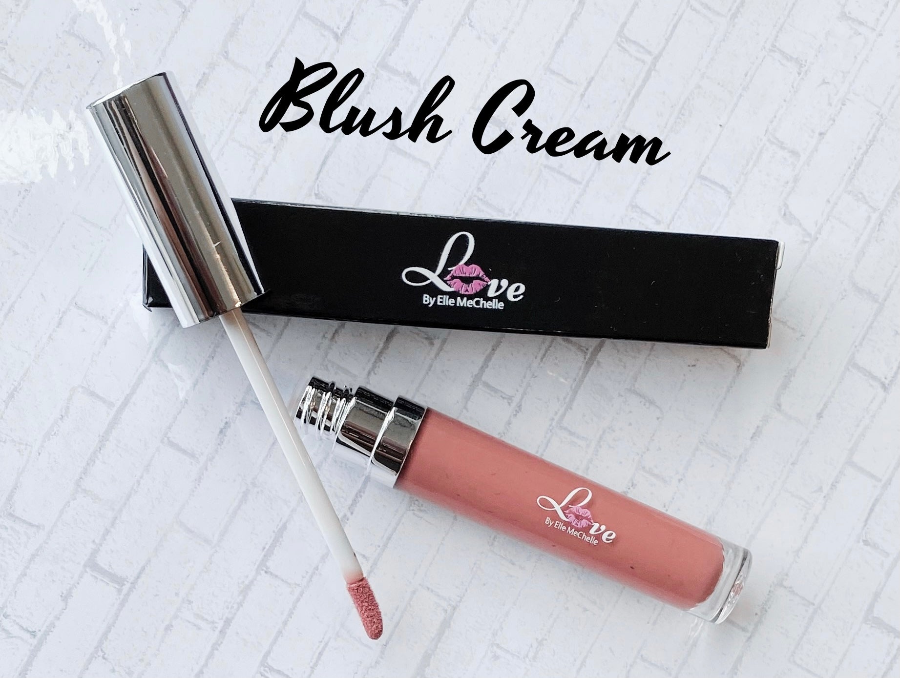 L💋ve Glam Gloss